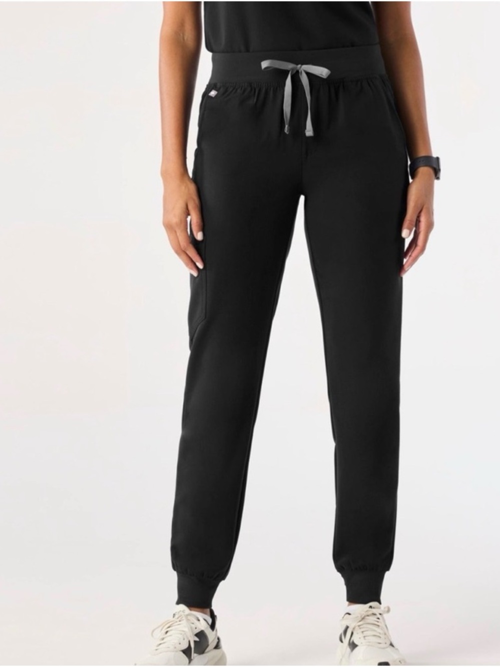 2 Figs woman Black botom scrubs / Size L